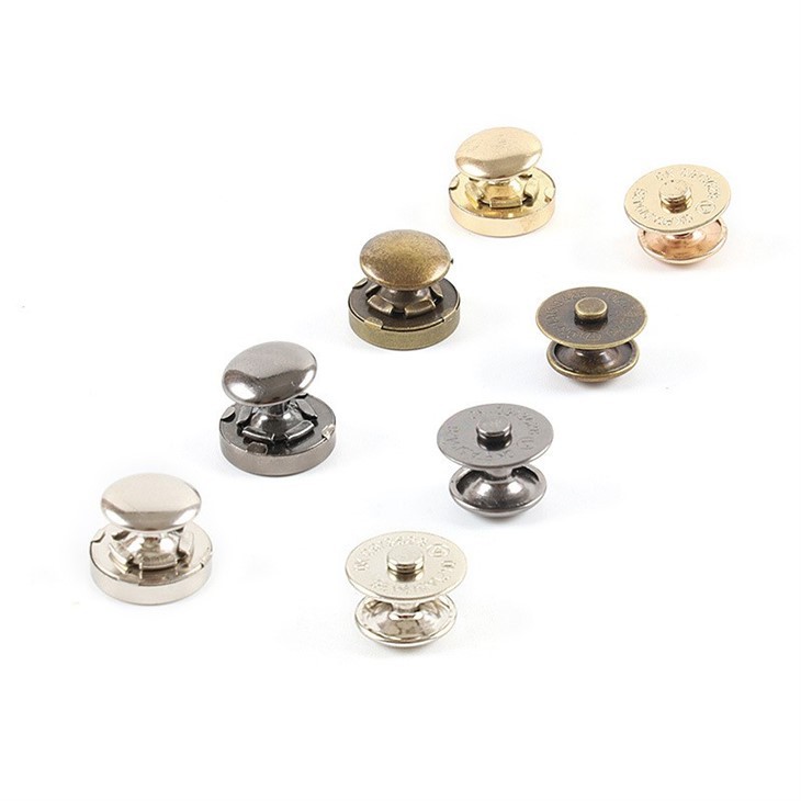 Magnetic Button Clasp