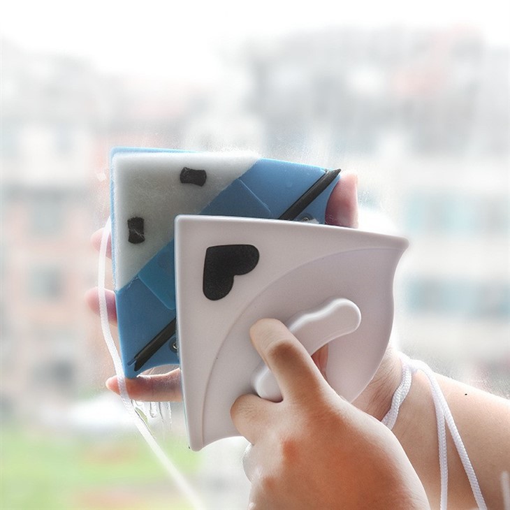 Magnetic WinDow Cleaner